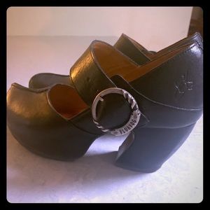 John Fluevog Prepares Black Mary Jane Heel